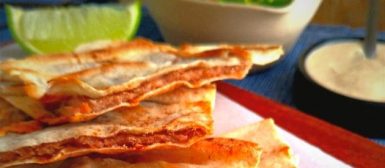 Arais (sanduíche árabe de carne temperada no pão sírio)