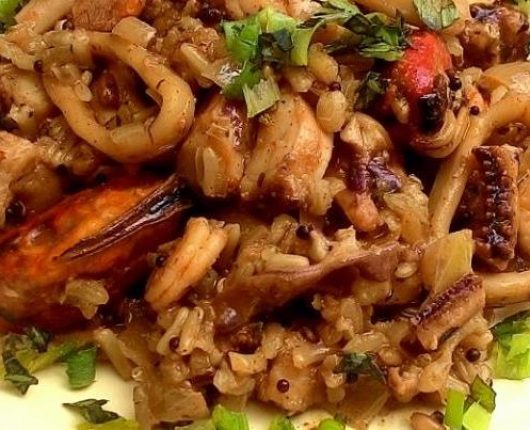 Arroz com frutos do mar (paella simplificada)