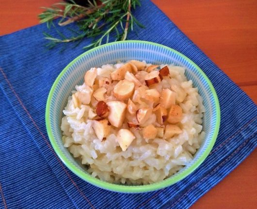 Arroz de coco com castanhas