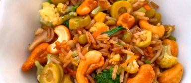 Arroz frito com vegetais