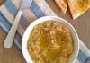 Babaganuche (baba ganoush — pasta de berinjela tostada)
