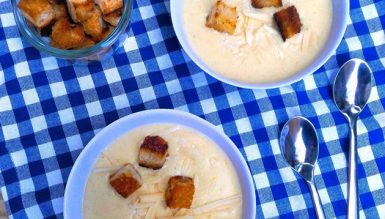 Beer cheese soup (sopa de cerveja com queijo)