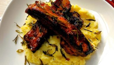 Costelinha suína ao missô