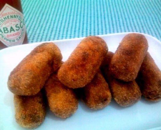 Croquetes de carne com batata (fritos ou assados)