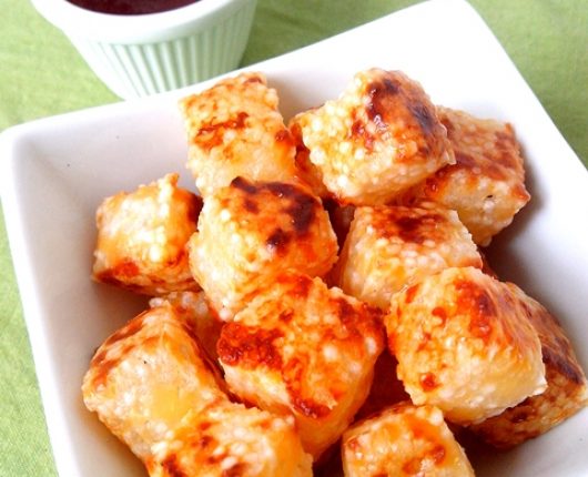 Dadinhos de tapioca com queijo coalho