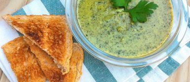 Dip de espinafre com queijos