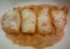 Filé de frango preguiçoso (assado no papel alumínio com molho de tomate, requeijão e queijo ralado)