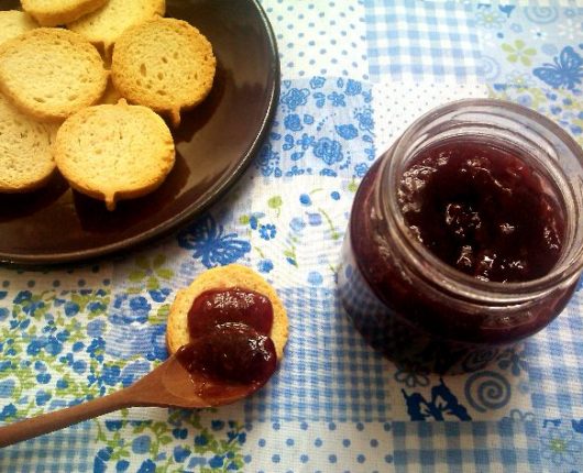 Geleia de frutas vermelhas (sem açúcar)