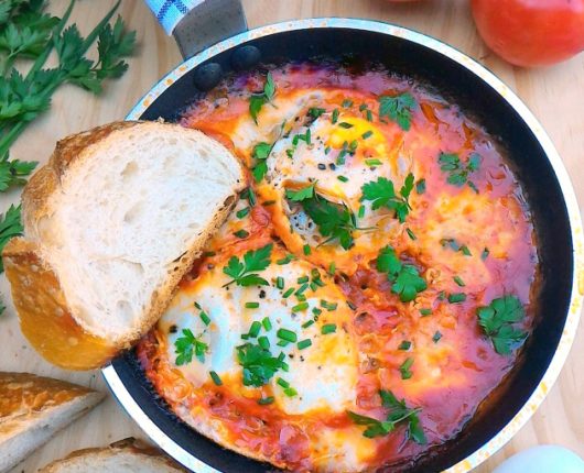 Shakshuka, Eggs in purgatory, Huevos rancheros ou ovos no molho de tomate