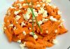 Massa ao molho pesto vermelho com ricota