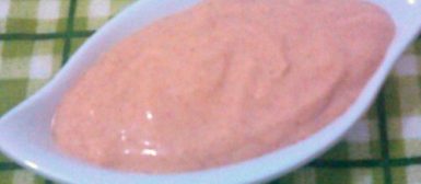 Molho rosê para saladas ou sanduíches