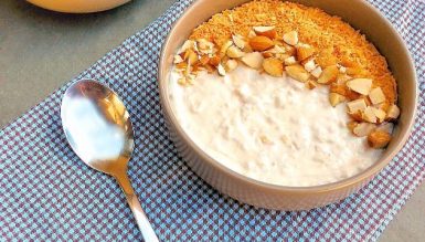 Bircher Müsli (iogurte com aveia, amêndoas e coco queimado)