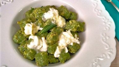Nhoque de ricota e espinafre (sem glúten)