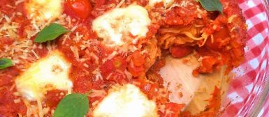 Ninho caprese (recheado com muçarela e manjericão)