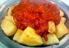 Papas bravas (batatas com molho de tomate picante)
