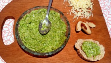 Pesto de rúcula com castanha do Pará