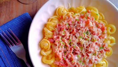 Ragù bianco (molho de linguiça com queijo cremoso)