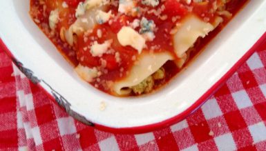 Rolinhos de lasanha com ricota e gorgonzola