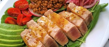 Salada com atum fresco