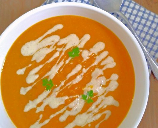 Sopa de cenoura com abóbora