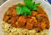 Tagine de legumes e cuscuz marroquino com castanhas