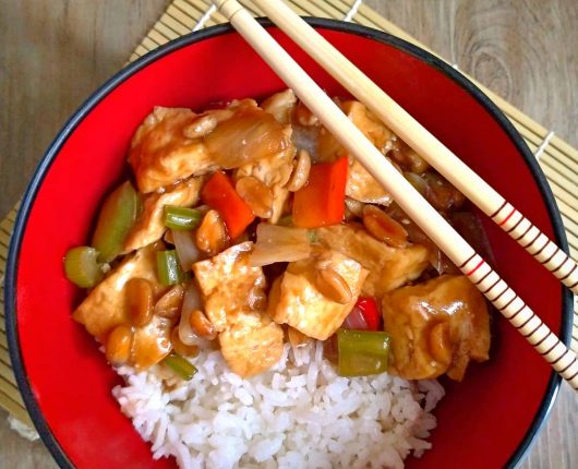 Tofu xadrez (versão vegana de frango xadrez)