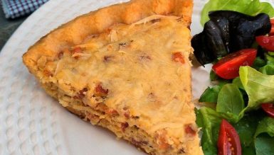 Torta de frango com bacon