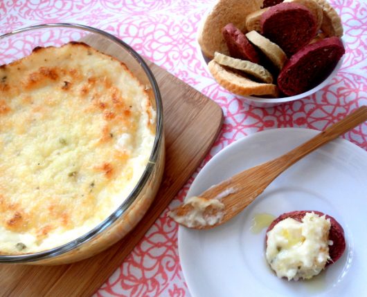 Brandade de bacalhau (bacalhau cremoso com batatas gratinado no forno)