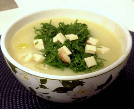 Caldo verde vegetariano