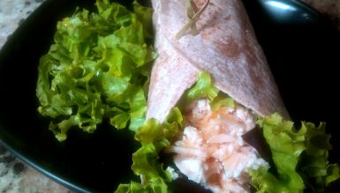 Wrap de frango agridoce