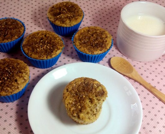 Bolinhos de banana com aveia (cupcake/ muffin)