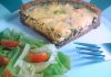 Quiche light de ricota com espinafre e base de biscoito