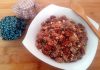 Farofa de feijão com linguiça