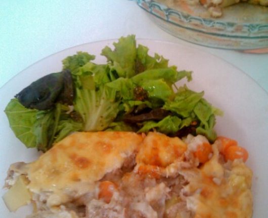 Atum gratinado com legumes