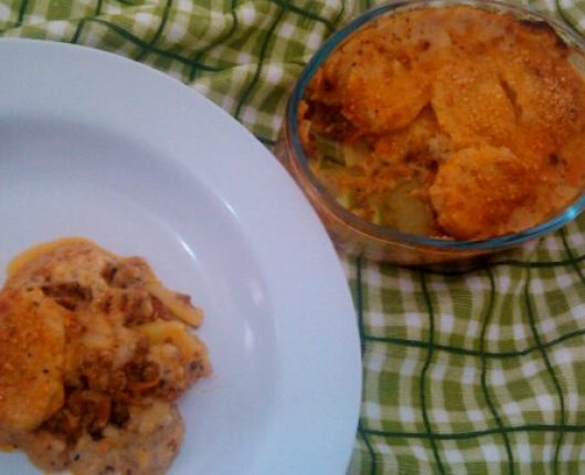 Gratinado de batatas ao queijo