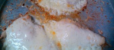 Filé de frango com queijo ao forno