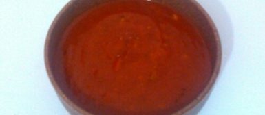 Molho de tomate urgente (super rápido, super fácil e gostosinho)