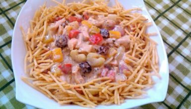 Salada de frango com iogurte (salpicão com calorias reduzidas)