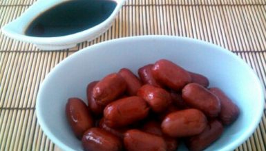 Salsichas aperitivo caramelizadas com mel e shoyo